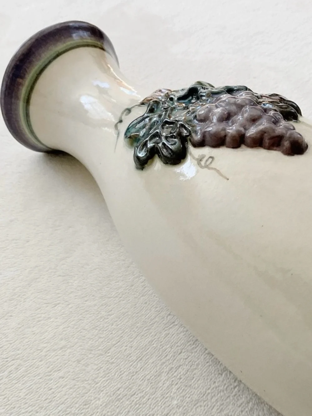 Vintage Quyle Kilns Grapevine Vase 9.5” Signed California Studio Pottery